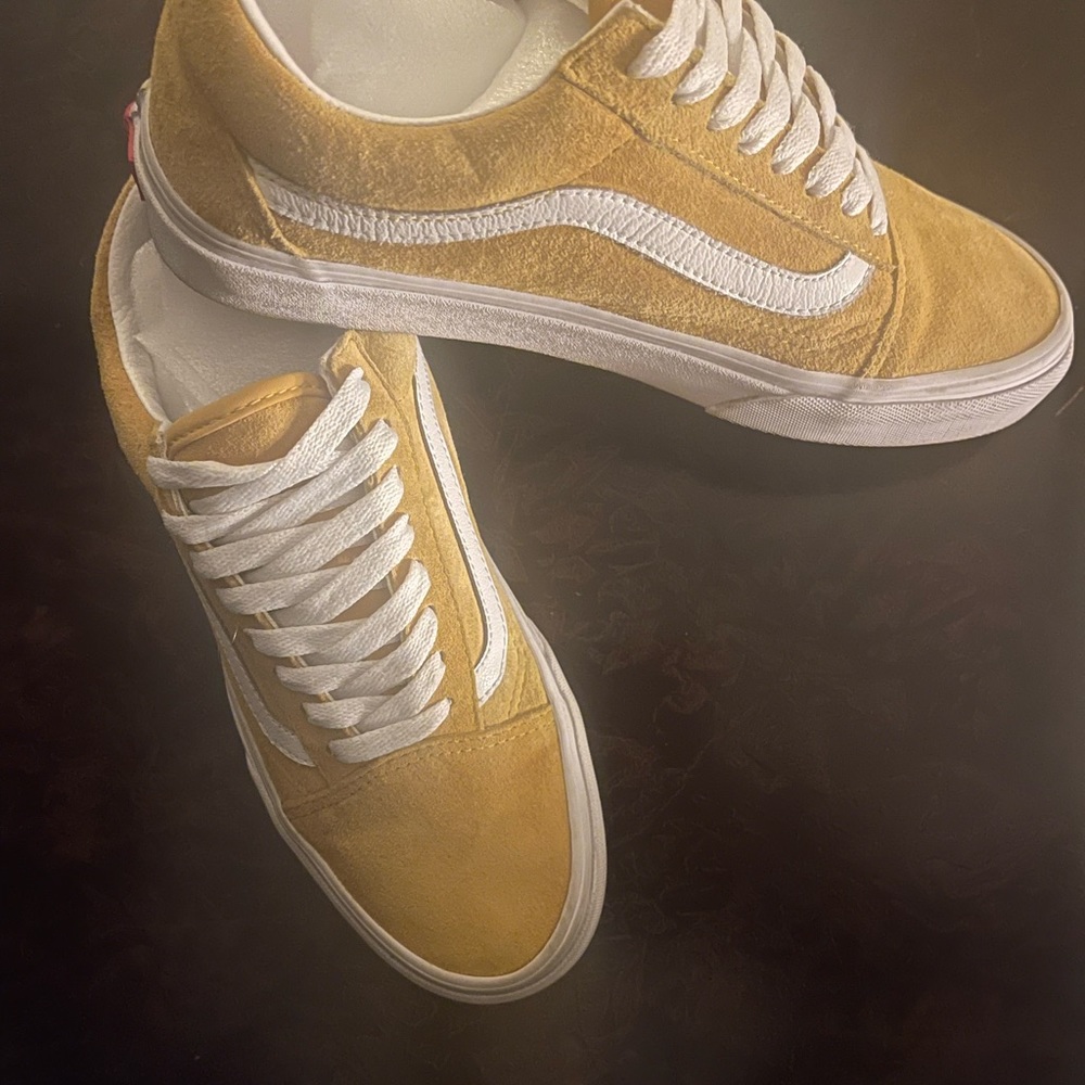Yellow Suede Vans Old Skool Skate Shoe - Picture 7 of 8